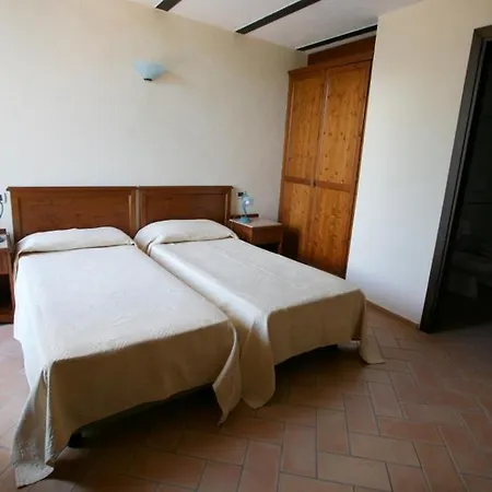 Capo Casale 3*