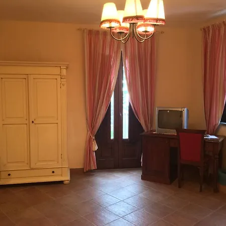 فندق Capo Casale 3*