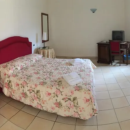 فندق Capo Casale ماراتييا